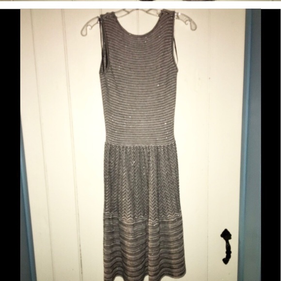 Knitted and Knotted dress by Anthropologie! - Picture 6 of 10